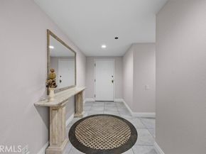 512 Esplanade 303, Redondo Beach CA 90277