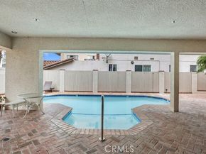 512 Esplanade 303, Redondo Beach CA 90277