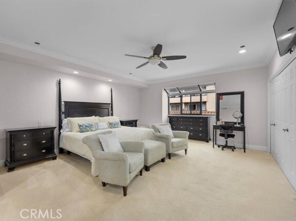 512 Esplanade 303, Redondo Beach CA 90277