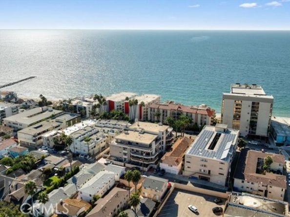 512 Esplanade 303, Redondo Beach CA 90277