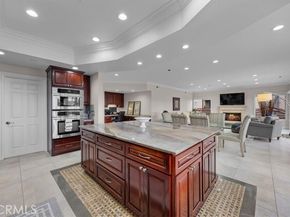 512 Esplanade 303, Redondo Beach CA 90277