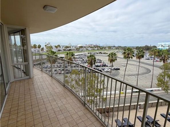 700 E Ocean 808, Long Beach CA 90802