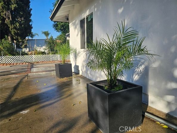 12036 Jouett, Lakeview Terrace (los Angeles) CA 91342