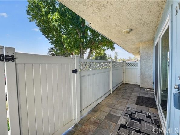 2105 N Derek 3, Fullerton CA 92831