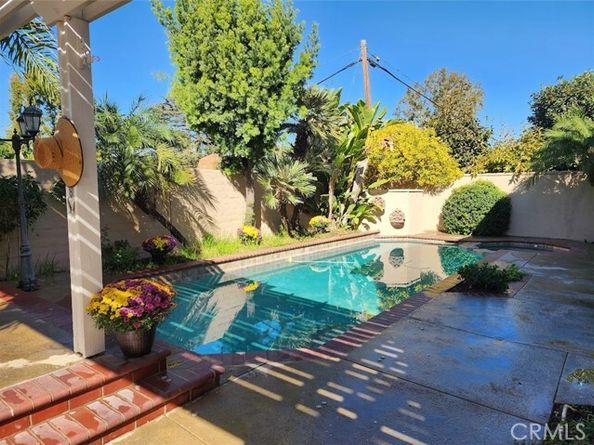 12605 Prescott Avenue, Tustin CA 92782