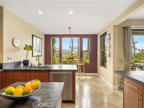 27 Seabrook 73, Newport Beach CA 92660