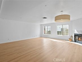 15920 Sherman Way 8, Van Nuys (los Angeles) CA 91406