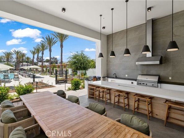 200 Newton, Lake Forest (el Toro) CA 92630