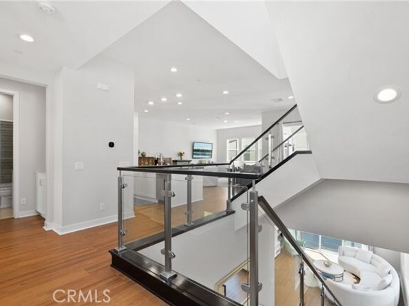 200 Newton, Lake Forest (el Toro) CA 92630