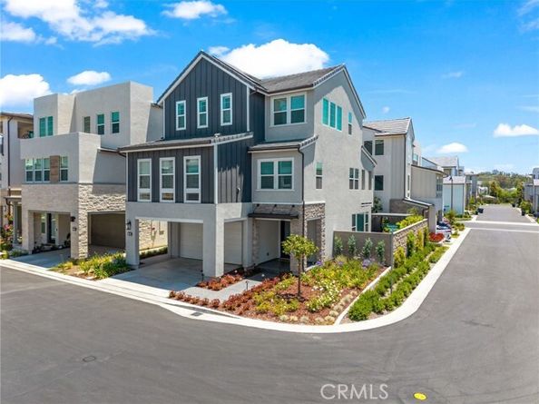 200 Newton, Lake Forest (el Toro) CA 92630