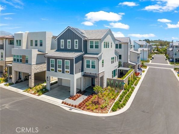 200 Newton, Lake Forest (el Toro) CA 92630