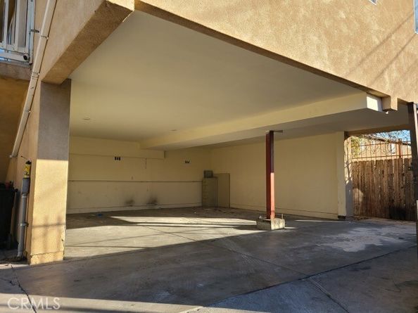 944 W 74th Street, Los Angeles CA 90044