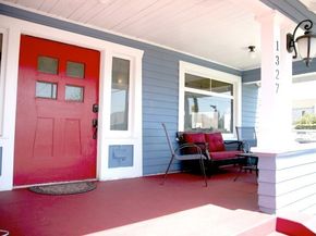 1327 W 35th Street, Los Angeles CA 90007