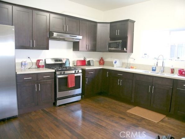 1327 W 35th Street, Los Angeles CA 90007