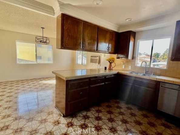 1235 W 24th Street, San Pedro (los Angeles) CA 90731
