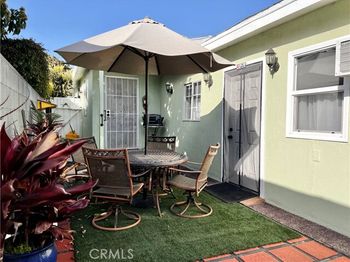 4909 W 99th