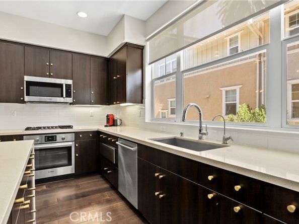 6526 Fountain, Los Angeles CA 90028