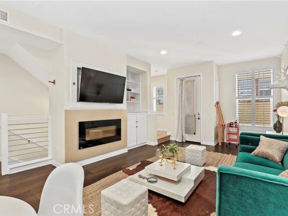 6526 Fountain, Los Angeles CA 90028