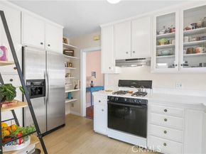 1055 W 17th, San Pedro (los Angeles) CA 90731