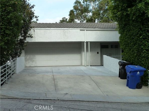 4939 Medina Drive, Woodland Hills (los Angeles) CA 91364