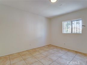 834 E 33rd Street, Los Angeles CA 90011