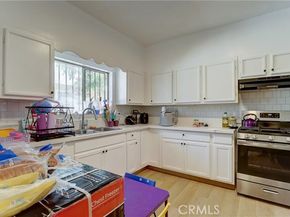 834 E 33rd Street, Los Angeles CA 90011