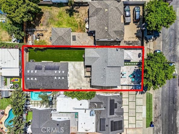 13831 Bessemer, Los Angeles CA 91401