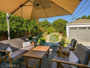 17641 Kittridge, Los Angeles CA 91406