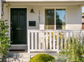 17641 Kittridge, Los Angeles CA 91406
