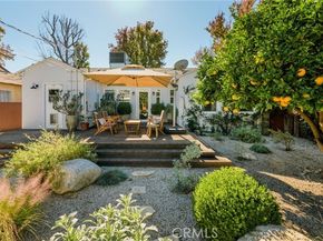 17641 Kittridge, Los Angeles CA 91406