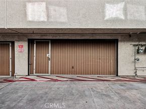 7439 Woodman Avenue 31, Van Nuys (los Angeles) CA 91405