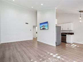 7439 Woodman Avenue 31, Van Nuys (los Angeles) CA 91405