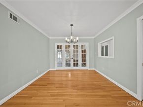 8936 Woodley Avenue, North Hills (los Angeles) CA 91343