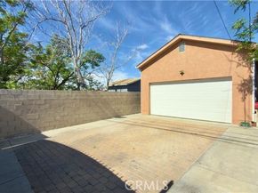 13222 Pinney, Pacoima (los Angeles) CA 91331