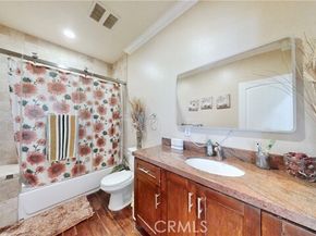 13222 Pinney, Pacoima (los Angeles) CA 91331
