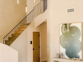 4016 San Remo Way, Tarzana (los Angeles) CA 91356