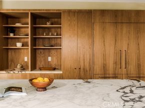 4016 San Remo Way, Tarzana (los Angeles) CA 91356
