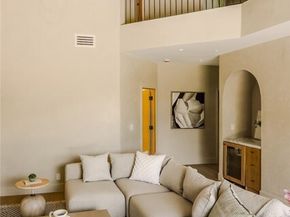 4016 San Remo Way, Tarzana (los Angeles) CA 91356
