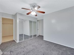 8800 Cedros Avenue 207, Panorama City (los Angeles) CA 91402