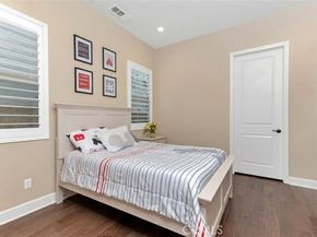 24008 Schoenborn Street, West Hills (los Angeles) CA 91304