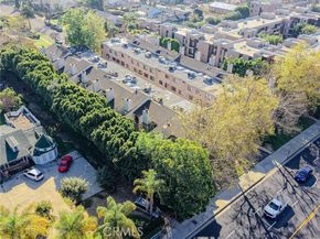 7904 Topanga Canyon Blvd 3, Canoga Park (los Angeles) CA 91304