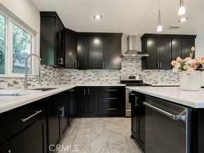 9620 Wheatland Avenue, Burbank CA 91040