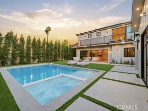 19141 Erwin, Tarzana (los Angeles) CA 91335
