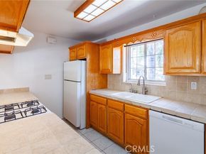 12124 Buckeye Avenue, Sylmar (los Angeles) CA 91342
