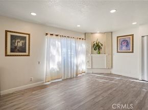 21219 Roscoe, Canoga Park (los Angeles) CA 91304