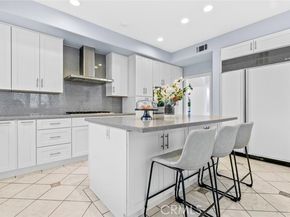 10811 Baile Avenue, Chatsworth (los Angeles) CA 91311