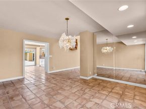 20140 Wells Drive, Woodland Hills (los Angeles) CA 91364