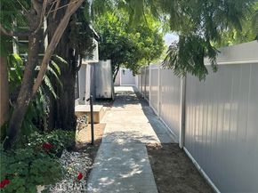 15760 Saticoy Street, Van Nuys (los Angeles) CA 91406