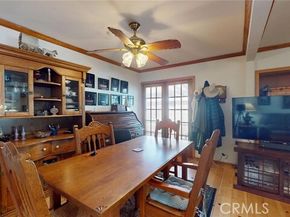 22542 Burbank Boulevard, Woodland Hills (los Angeles) CA 91367