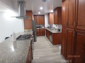 17457 Covello Street, Van Nuys (los Angeles) CA 91406